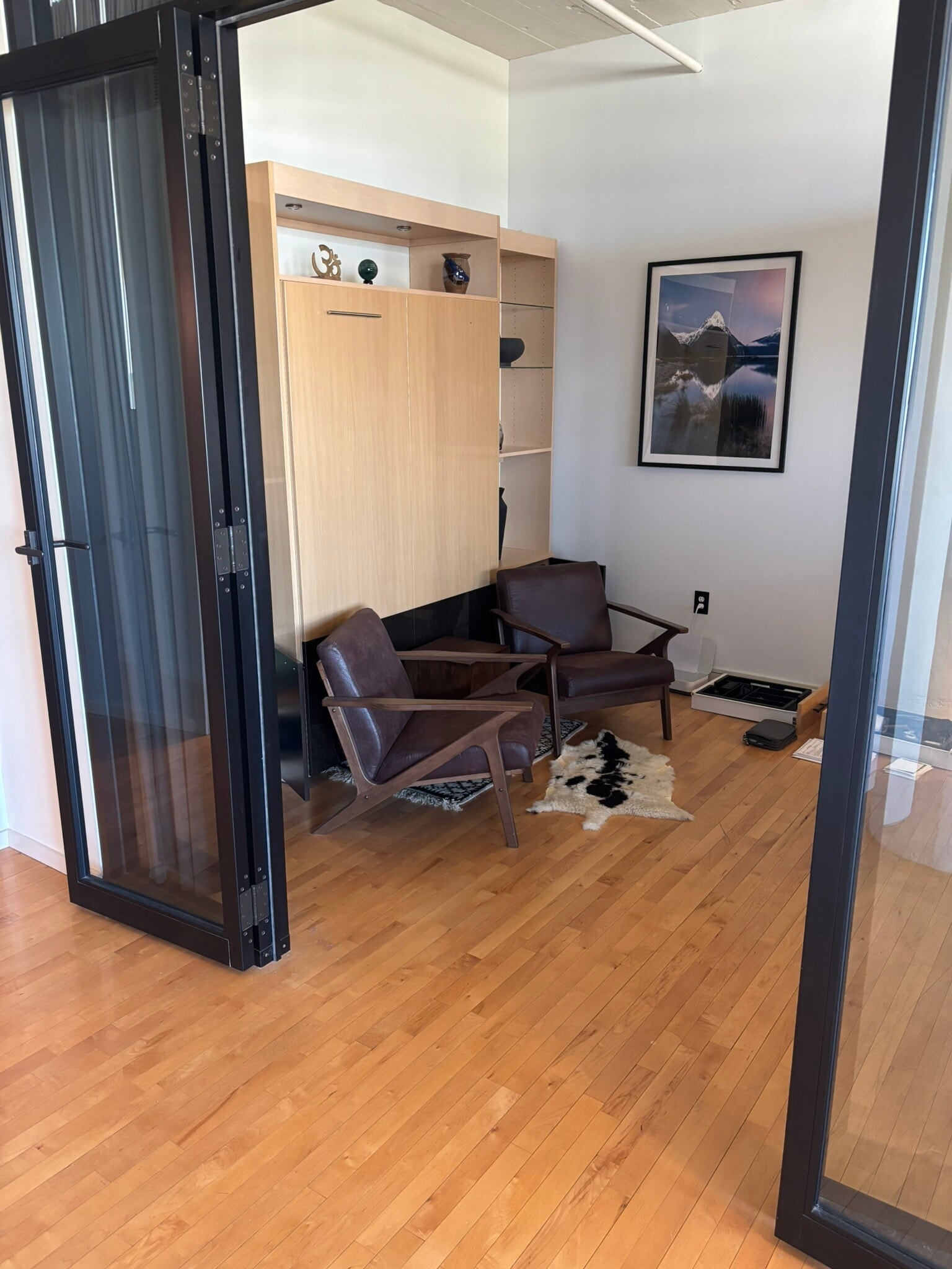 Building Photo - 290 Market St