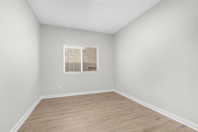 Building Photo - 1510 Bella Gdn Ct