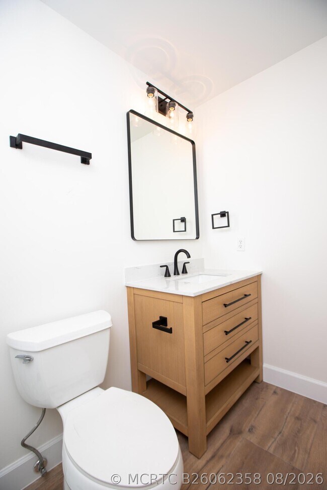 Building Photo - 10881 La Salinas Cir