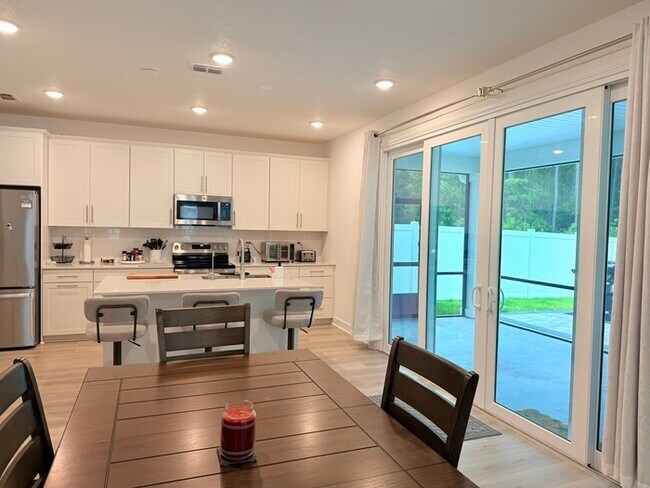 Building Photo - New Construction 5 Bedroom Home With In Law Suite In Fernandina Beach
