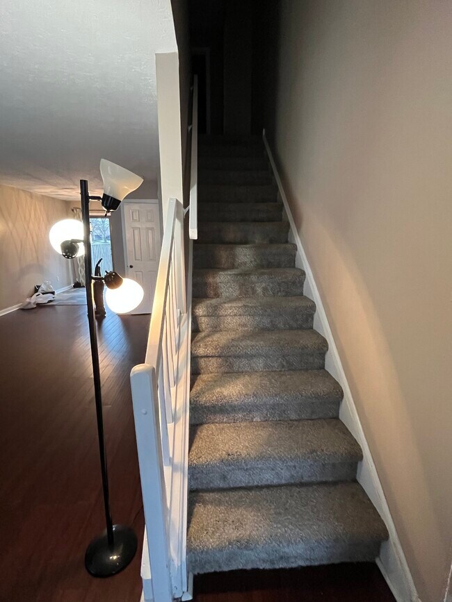 Building Photo - 331 St Andrews Dr