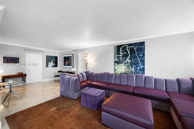 Building Photo - 5055 Collins Ave