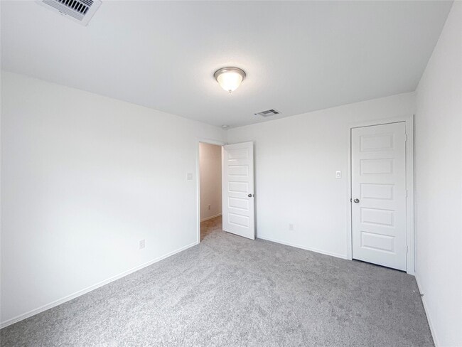 Building Photo - 5622 Tabula Rasa Dr