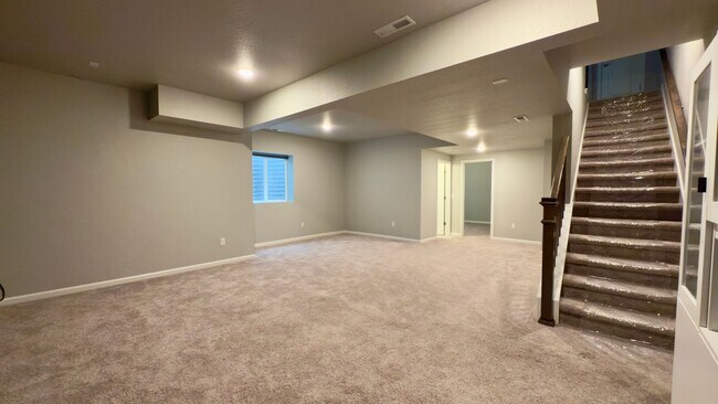 Building Photo - Modern Single-Family Home in Desirable Gold Hill Mesa — Built in 2021