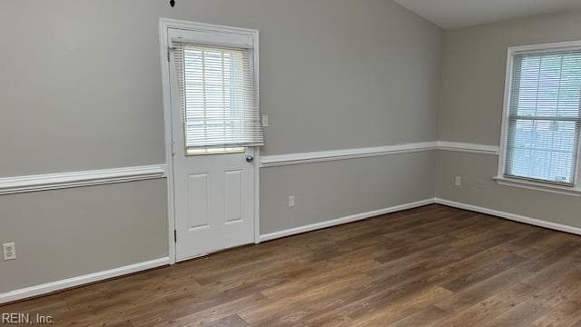 Building Photo - 701 Kennesaw Ct