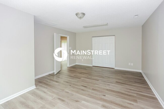 Building Photo - 3 Bedroom Pet-Friendly Home in CHARLOTTE, ...