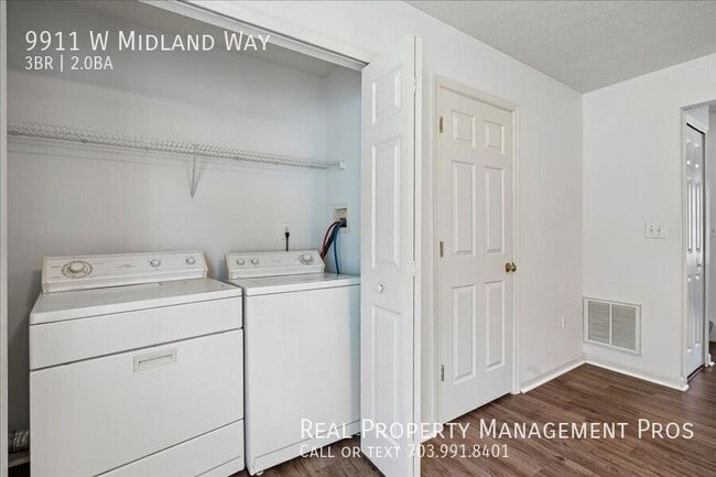 Building Photo - 9911 W Midland Way