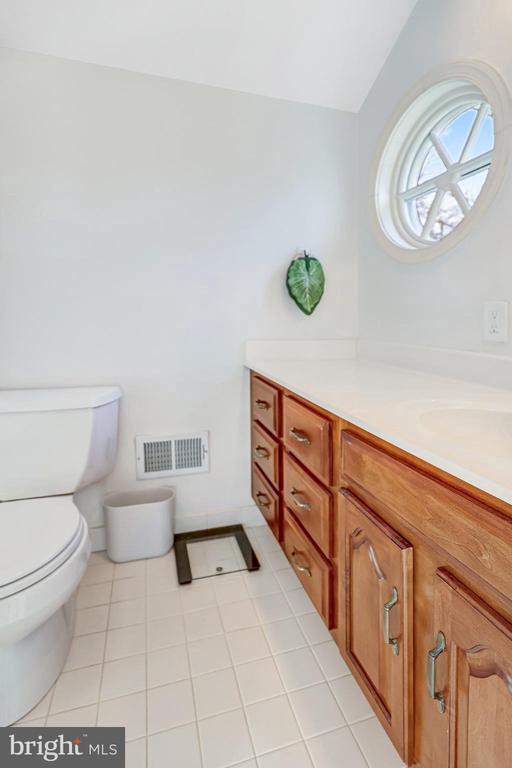 Building Photo - 9232 Forest Haven Dr