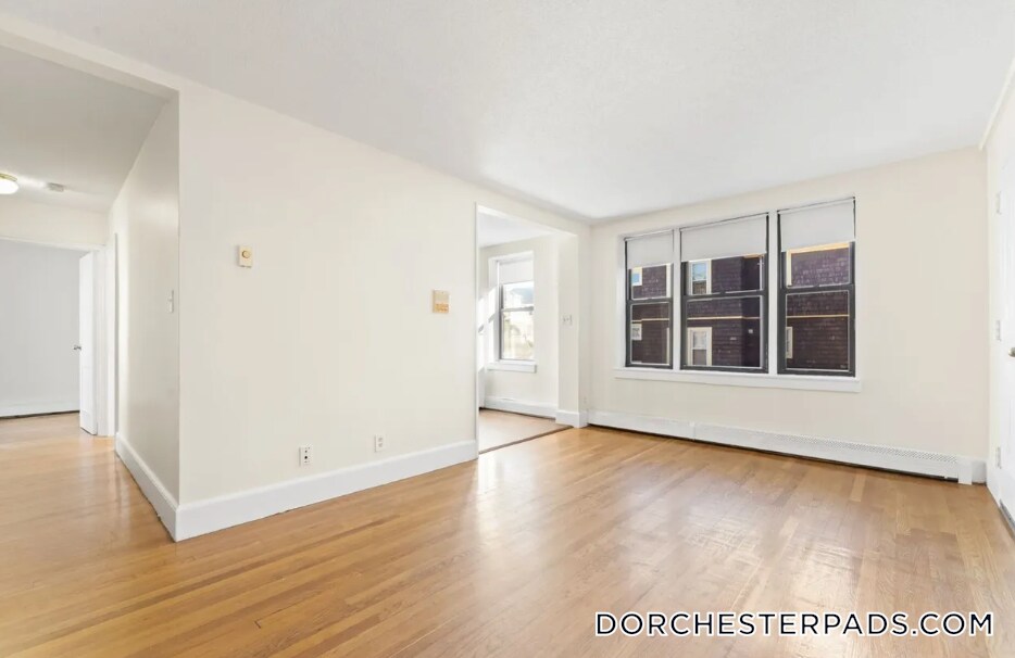 Building Photo - 11 Victory Rd