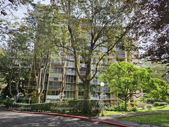 Building Photo - Waikalani Woodlands in Mililani’s. 2 bed, 1 bath and 2 parking condo