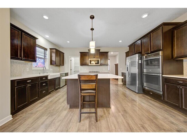 Building Photo - 19220 Bridle Path