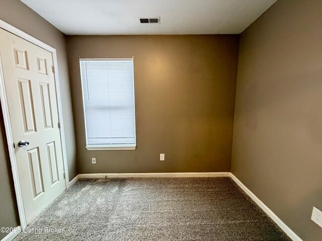 Building Photo - 3003 Jason Dr