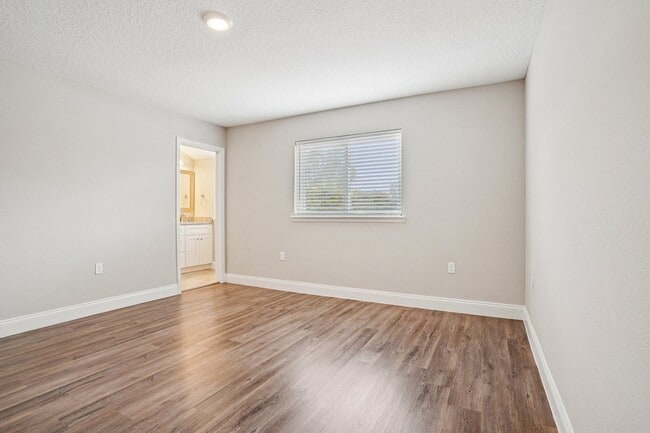 Floorplan - Eleven Oaks