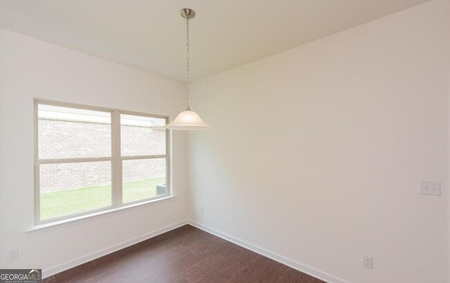 Building Photo - 10 Bayberry Cir
