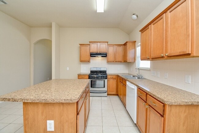 Building Photo - 4310 S Vineyard Mdw Ln