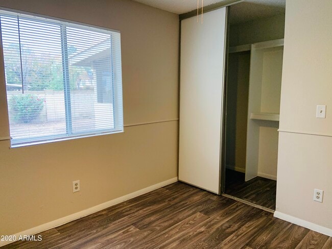 Building Photo - 13212 N 51st Ln