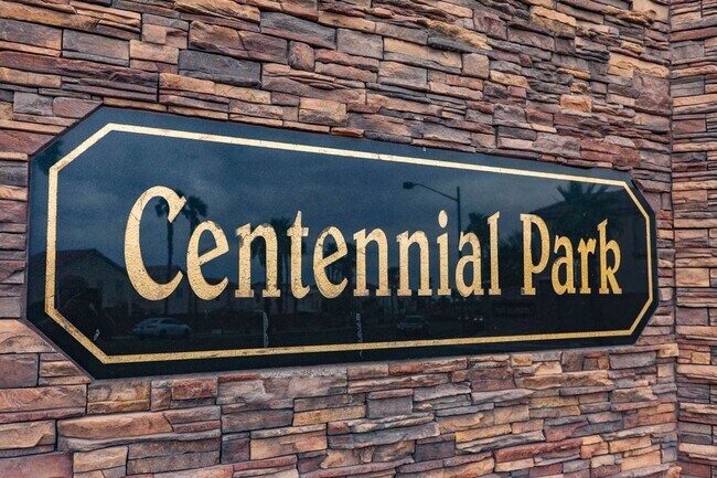 Building Photo - Northwest 3 Bedroom 2.5 Bath Home In Gated...