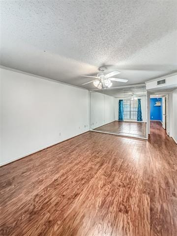 Building Photo - 16301 Ledgemont Ln