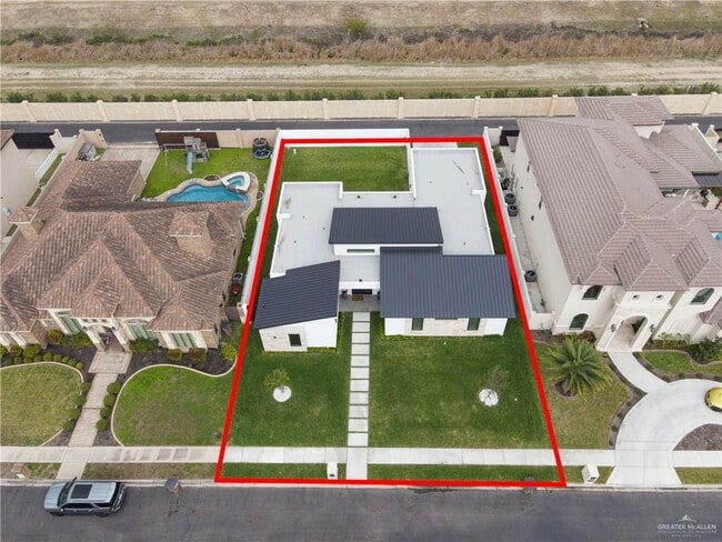 Building Photo - 20 Sheffield St