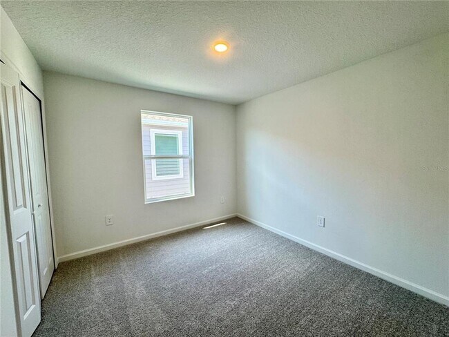Building Photo - 405 Kayden Cv