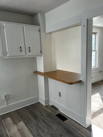 Kitchen - 526 N State St