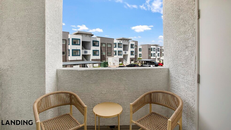 Building Photo - 760 S Boulder Hwy