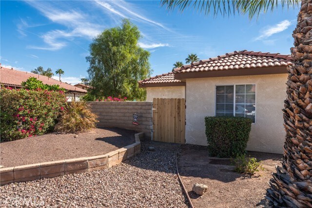 Building Photo - 48330 Mamie Way