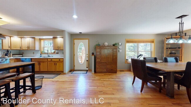 Building Photo - 4 br, 2 bath House - 10 Shoshoni Way