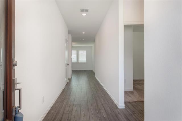 Building Photo - 2157 Clarion Dr