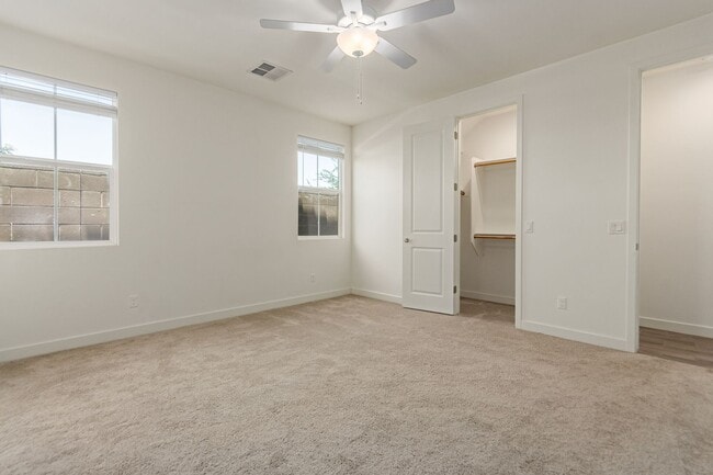 Building Photo - Large Home with Perfect Location in Cadence