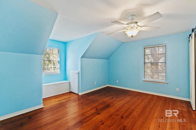 Building Photo - 2 Echo Ln