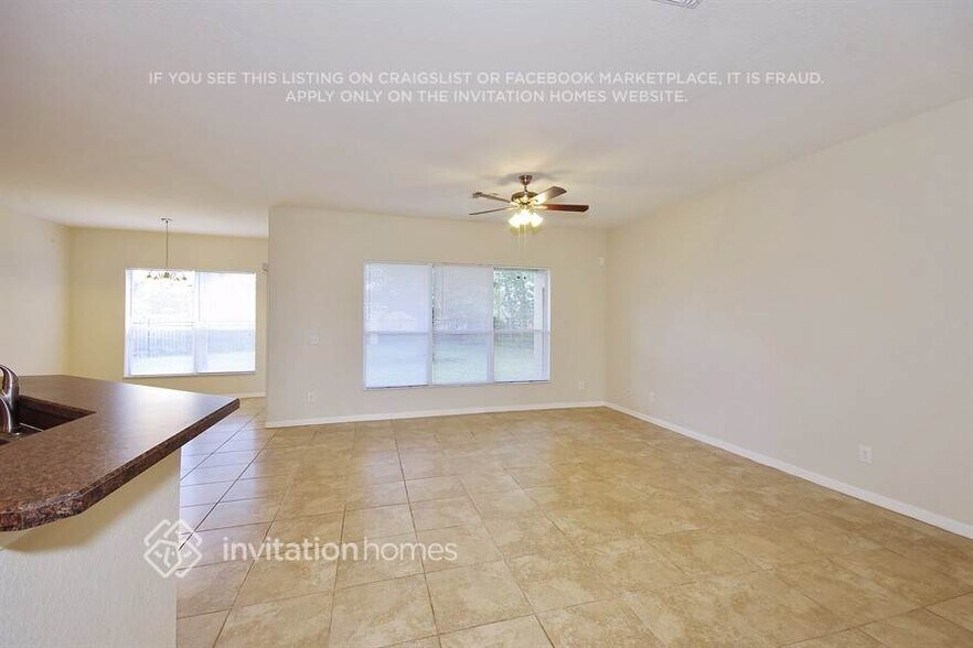Building Photo - 2548 Sand Hill Point Cir