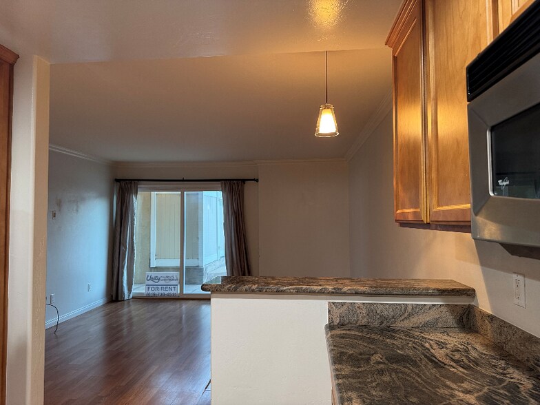 Building Photo - 3993 Jewell St