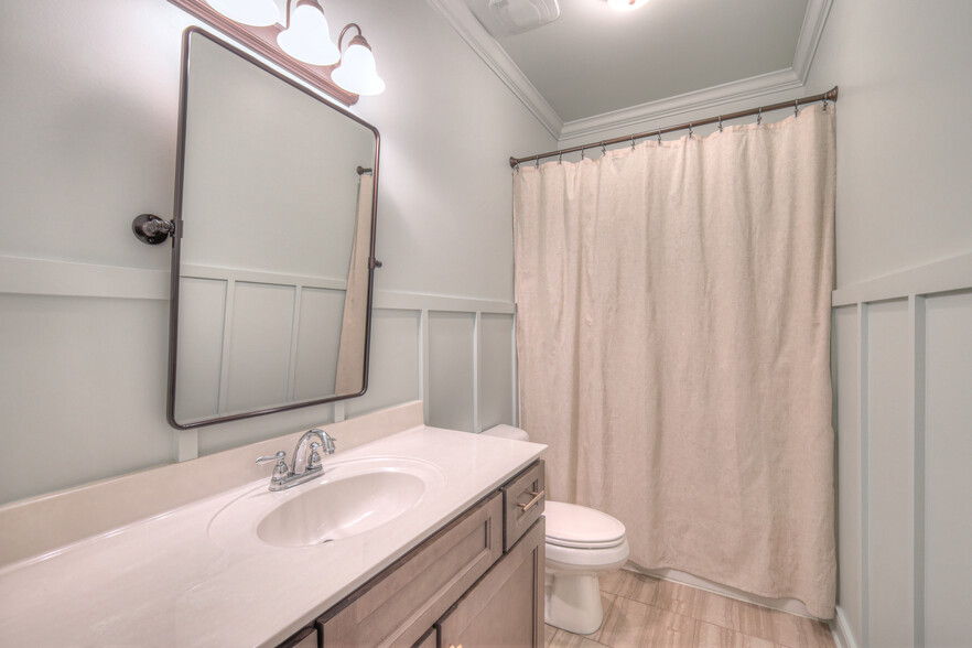 Building Photo - 1020 Claymill Dr