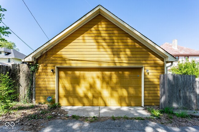 Building Photo - 3265 N New Jersey St