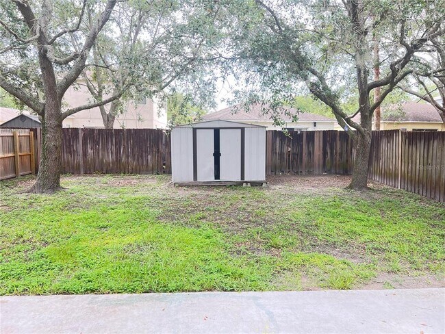 Building Photo - 10452 Blackmore Dr