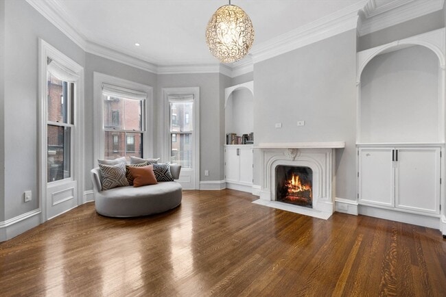 Building Photo - 321 Beacon St