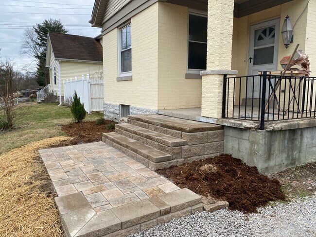 Front porch - 9950 Washington Ave