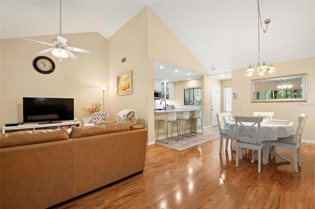 Building Photo - SEASONAL TROPICAL GETAWAY!