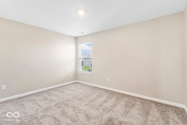 Building Photo - 6874 Nottingham Ln