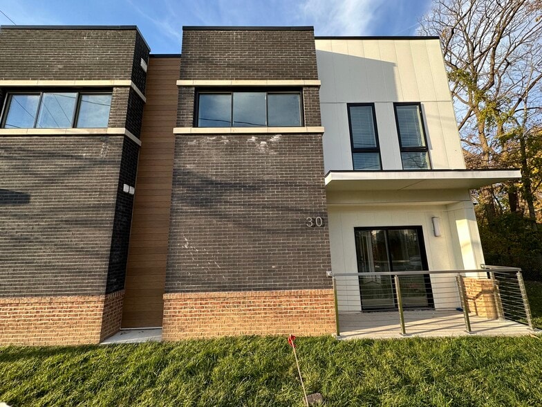 Exterior side - 26 Wilcox St