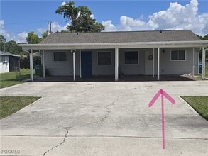 Building Photo - 925 SE 23rd Pl