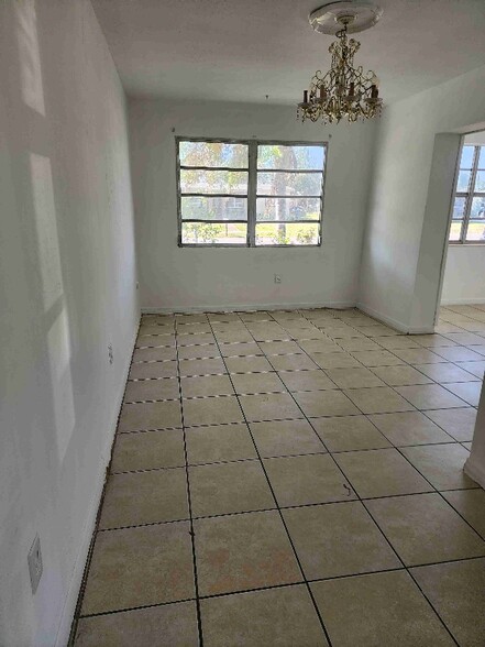 Building Photo - 8274 Herbison Ave