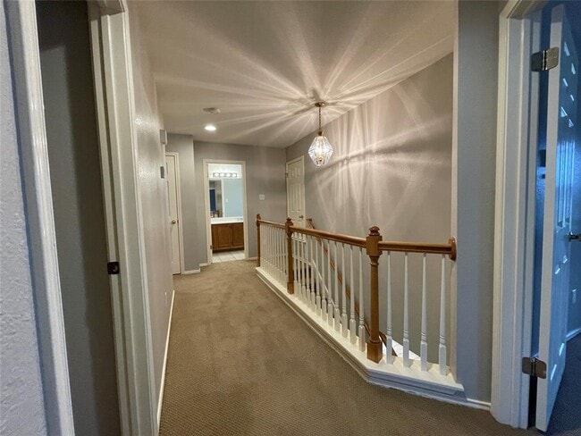 Building Photo - 14828 Single Trce