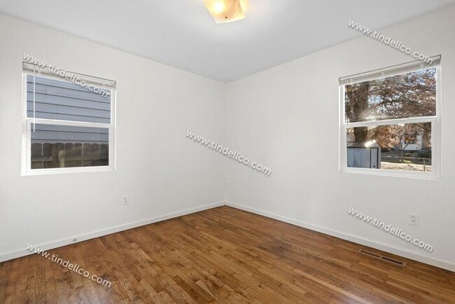 Building Photo - Cozy 2BR Corner Lot Home with Garage, Shed & Fenced Yard!