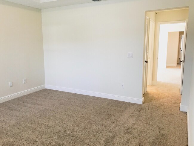 Building Photo - 5518 Viola Lee Wy