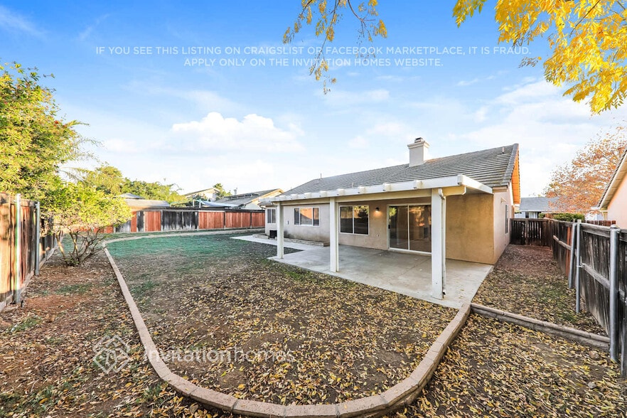 Building Photo - 31442 Amsterdam Rd