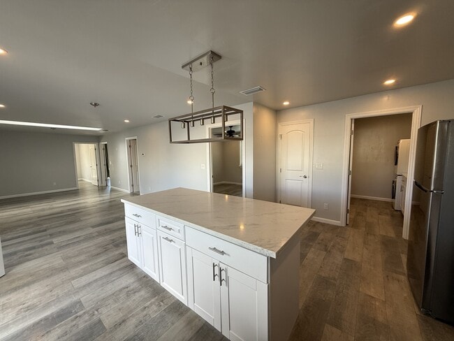 Building Photo - 121 W Branch St