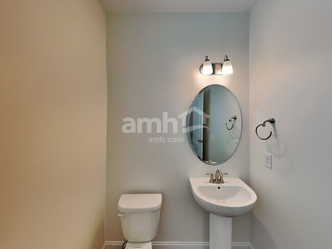 Building Photo - 2144 Laurel Walk Ln