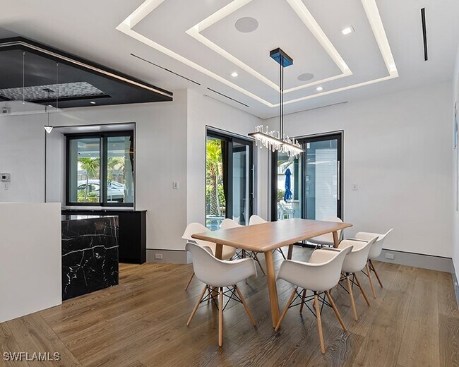 Building Photo - 2201 Shad Ct